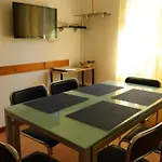 アパート With Parking Space Stinjan, - 22939 プーラ