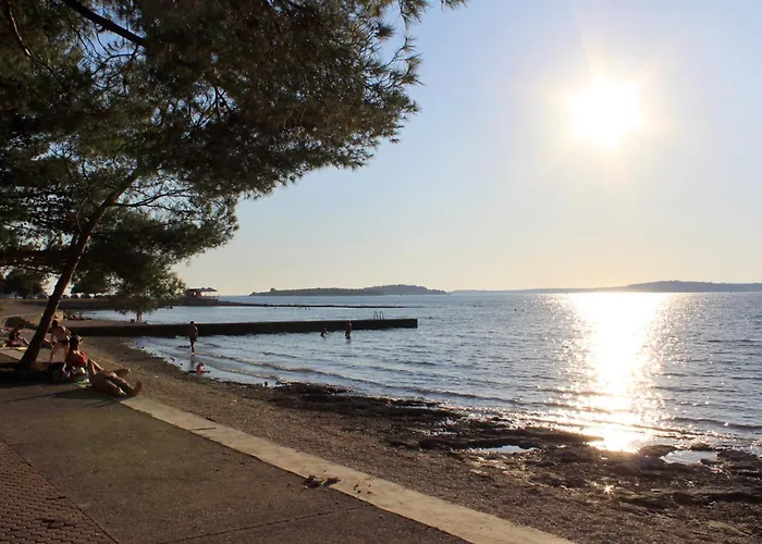 With Parking Space Stinjan, - 22939 *