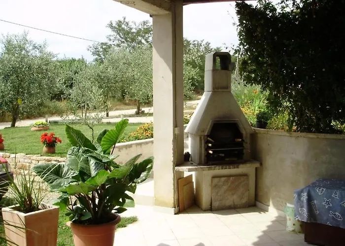 With Parking Space Stinjan, - 22939