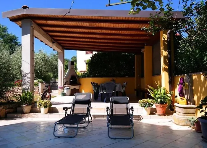 Apartamento With Parking Space Stinjan, - 22939 *