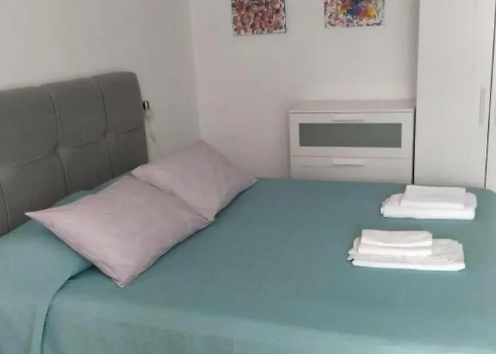 With Parking Space Stinjan, - 22939 Apartamento Pula