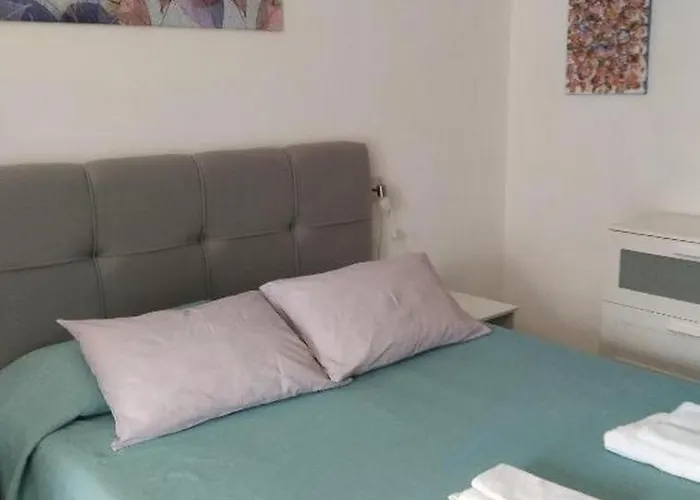 With Parking Space Stinjan, - 22939 * Pula