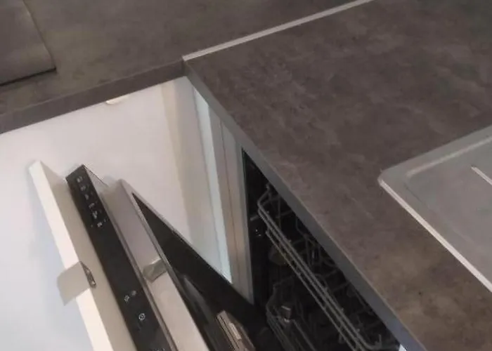 With Parking Space Stinjan, - 22939 *