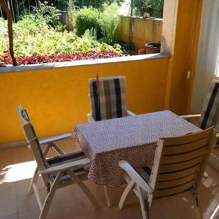 Appartement With Parking Space Stinjan, - 22939 *